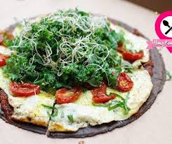 Whether you're heading out for a dinner date with friends or just grabbing takeout for a night in with netflix and your dog, eating out is a delicious way to spice up your night, but it can also be expensive. Hong Kong Dining Healthy Food