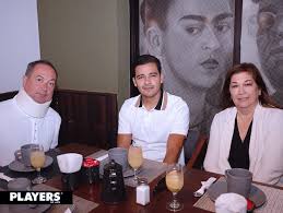 Frida y Diego celebran primer aniversario!