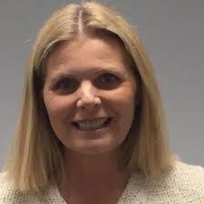 Lori Beckman's Instagram, Twitter & Facebook