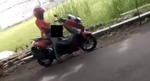 Bagaimana cara mengobati onani berlebihan? Pria Terekam Kamera Onani Di Atas Motor Bikin Geger Warga Suara Jatim