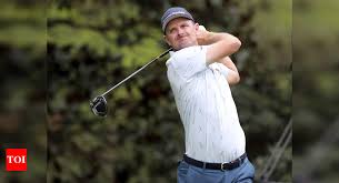 Often times we sit for hours on end without moving, causing our necks to stiffen. Justin Rose Goes From Stiff Back To Managing Masters Expectations Golf News Times Of India