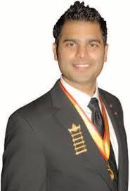 Josh Oberhaus's Instagram, Twitter & Facebook