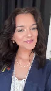 Mia Harding's Instagram, Twitter & Facebook