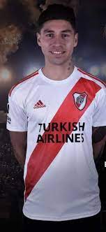El hombre del plantel de gallardo mostró el diseño que le agregó a su brazo izquierdo, con el nombre de su nena recién nacida. Gonzalo Montiel River Campeon Club Atletico River Plate Imagenes De River Plate