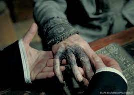 Description hello to all, my name is antonio vincenzo lanni owner of the muggle emporium, where. Could Dumbledore Have Cut Off His Hand When He Gets The Curse From The Ring Quora