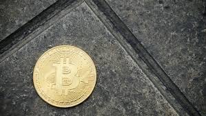 Биткоин подешевел ниже 40000 на фоне нового криптовалютного запрета в китае. Je5ln8 Wjx8t M