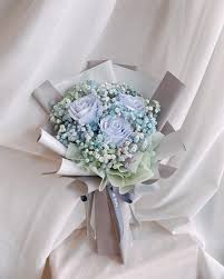 others but flower on instagram 願你的生活常溫暖 日子總是溫柔又閃光 kulaiflorist 古来花店 香皂 玫瑰 香皂花束 soaprosesbouquet in 2021 flowers crown jewelry jewelry