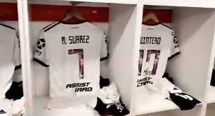 Cuatro goles de rafael borré, uno de matías suárez y otro. Nova Camisa Do River Em Homenagem A Libertadores De 2018
