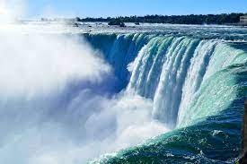 ナイアガラ、カナディアンロッキーとバンクーバー 9日間カナディアンロッキーはナイアガラの滝と並ぶ、カナダで最も人気のある観光地 (c) travel albertaナイアガラの滝、カナディアンロッキー、バンクーバーといった、定番の有名どころをきっちりと押さえ、なおか. ã‚«ãƒŠãƒ€è¦³å…‰ãŠã™ã™ã‚ã‚¹ãƒãƒƒãƒˆã‚'ã‚¨ãƒªã‚¢åˆ¥ã«ç´¹ä»‹ æœ€æ–°ç‰ˆ ãƒˆãƒ©ãƒ™ãƒ«ãƒžã‚¬ã‚¸ãƒ³