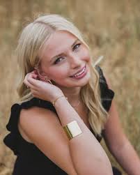 MAKEUP ARTIST- ABBY FRIED