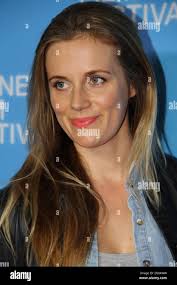 Actress catherine mack headshot hi-res stock photography and images