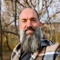 100+ perfiles de «Boies»