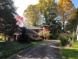New haven, ct with new haven morris and sword. 3br Chic Barn W Htd Pool On 6 Acr Fall Avail Houses For Rent In Morris Connecticut United States