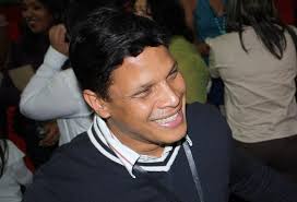 Teófilo Santaella: Se nos fue Larry Salinas