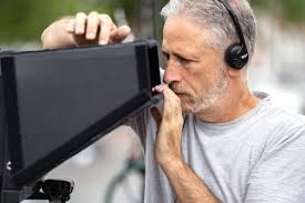 This petition had 1,161 supporters. Was Macht Eigentlich Jon Stewart Judische Allgemeine