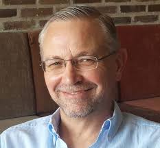 Entrevista al Poeta Antonio Portillo Casado Con Motivo de la Publicación de  Rayomatiz