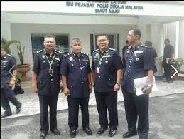 It is an agency under the ministry of home affairs. Sukarelawan Simpanan Polis Diraja Malaysia Baling Perjumpaan Komandan2 Sspdrm Seluruh Malaysia Di Bukit Aman