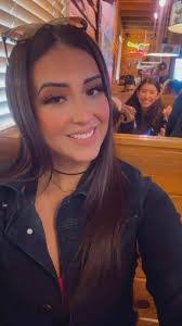 Raquel Pedroza's Instagram, Twitter & Facebook