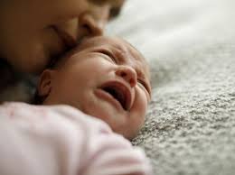 Nah, di bawah ini ada beberapa cara dalam menenangkan bayi yang sering menangis. 5 Cara Mengatasi Bayi Sering Bangun Tengah Malam Bunda Perlu Tahu