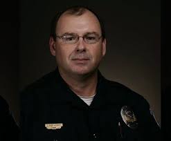 En recuerdo de la oficial Montgomery