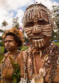 Résultat de recherche d'images pour "papua highlanders"