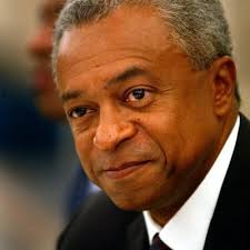 Merrill Lynch CEO is forced out after huge losses, gets $161 million