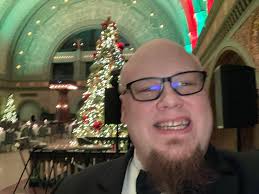 Look who stopped by...Merry Christmas everyone.