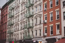 Finde aktivitäten, tipps und empfehlungen von einheimischen, die sich in new york am besten du siehst ergebnisse für „soho nyc acupuncture & chinese herbal medicine by jen becker, broadway. Soho New York Guide Airbnb Neighborhoods Soho Nyc Soho Road Trip Usa