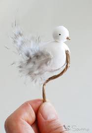 Birds Of The Same Feather How To Make Beautiful Bird Ornaments With Feathers Bird Ornaments Bird House Kits Bird Ornaments Diy