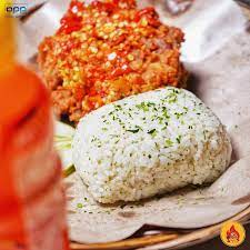 Scopri ricette, idee per la casa, consigli di stile e altre idee da provare. Geprek Bensu Paket Geprek Bensu Nasi Daun Jeruk Nasi Facebook