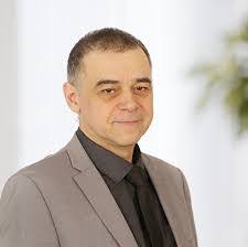 Michael Etzkorn's Instagram, Twitter & Facebook