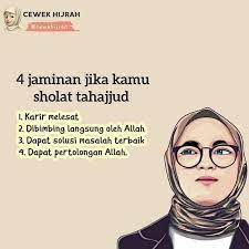 Sholat tahajud juga disebut dengan sholat malam. Keistimewaan Salat Tahajud Katakatamotivasi Kata Kata Motivasi Kata Kata Indah Kutipan Pelajaran Hidup