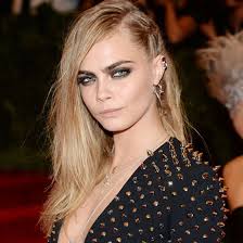People who liked cara delevingne's feet, also liked Cara Delevingne Kostet Sie Das Koks Ihre Karriere Intouch