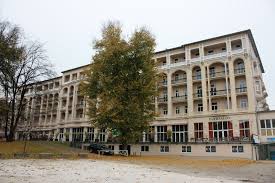 6 im dg, bestehend aus gang, garderobe. Datei Villach Parkhotel Sudansicht Jpg Wikipedia