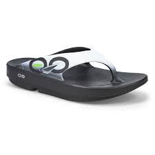 The young and cruel rita, wearing her flat sandals, steps on big snails and crushes them with great pleasure. Https Www Softmoc Com Ca I Birkenstock Lds Birkenstock Blue Arch Support 010001 2021 07 12 Daily Https Www Softmoc Com Items Images 010001 Xxx Jpg Women S Birkenstock Insoles Contoured Cork High Flanges And Deep Heel Cups Provide