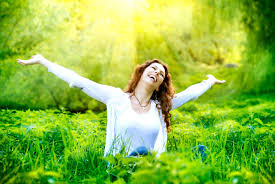 12 Ways Mindfulness Can Enrich Your Life Health Inspiration Pictures Outdoor Woman Health Inspiration