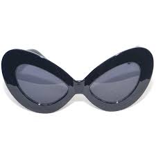 Scopri le lenti non graduate con asos dagli occhiali da uomo di tendenza alle montature dei designer come ray ban, spitfire e oakley su asos. Sunglasses Occhiali Neri Da Sole Donna Grandi Modello Ferragni Anni 30 Donna Occhiali Sunglasses Made In Italy Malushoes