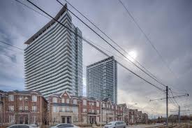 The master bathrooms add a touch of class to each unit. 95 The Queensway Windermere By The Lake Terrace Condos 2 Condos For Rent Condos Ca