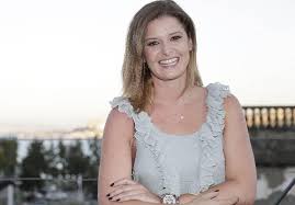 A ntes de uma reportagem sobre o significado que as tatuagens têm para as pessoas, maria botelho moniz falou sobre uma das marcas especiais que tem no corpo. Tvi Confirma Contratacao De Maria Botelho Moniz Bb 2020
