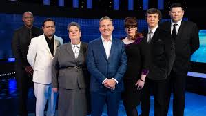 The Chase's Bradley Walsh stunned as contestant makes history