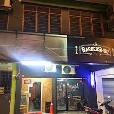 You could simply drive to the nearest vape shop and buy vape products like pod systems, starter kits, tanks, rda, rta, ejuice, box mods, mech mods etc. Photos At Vampire Vape Store Bukit Sentosa Rawang Selangor