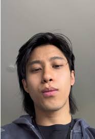 Esok Public Holiday: Strategy Behind Live Hosting