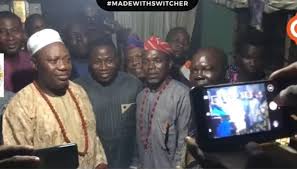 Jul 01, 2021 · yoruba nation activist sunday igboho dey advised to surrender imsef to dss nigeria secret police. Sunday Igboho Takes Fight To Ekiti Against Fulani Herdsmen See Video Photos Livetimes9ja