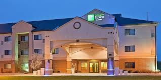 Our hotel in lincoln ne offers free breakfast, a pool, and a convenient location near the university of our hotel in lincoln, nebraska has everything you need to streamline your experience. Hotels In Lincoln Ne Holiday Inn Express Suites Lincoln South