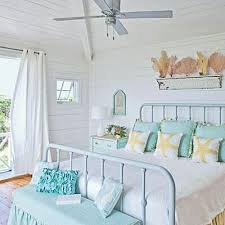 Beach Bedroom Maybe An Accent Wall With White Wood Slats Coastal Style Bedroom Beachy Bedroom Beach Room