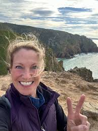 Update from here! Hiked Cabo da Roca (westernmost point in continental  Europe) and sheesh… it was terrifying and brilliant at the same time! The  views are insane, but so was the drop
