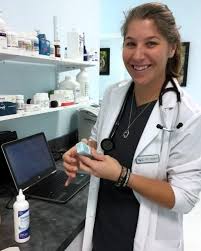 Recognize certain behaviors in pets. Animal Hospital Serving Apollo Beach And Ruskin Fl Walk In Vet Care