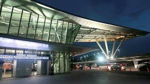 Enjoy complimentary food and drinks, the use of shower facilities, wifi. Johor Bahru Senai International Airport Is A 3 Star Airport Skytrax