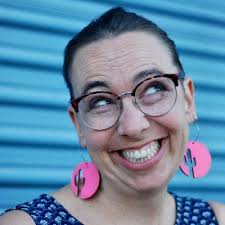 Sarah T. Dubb 🌵 (@sarahtdubb)