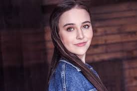 HUGELY talented singer and actor Jasmine Whyte. Charismatic, articulate and  instant friend. Watch for her. Represented by Frank da Costa/Da Costa  Talent. #singer #actor #soul #randb #poc #charisma